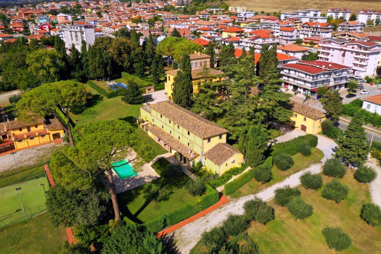 Agriturismo Villa Irelli Castellalto Eksteriør bilde